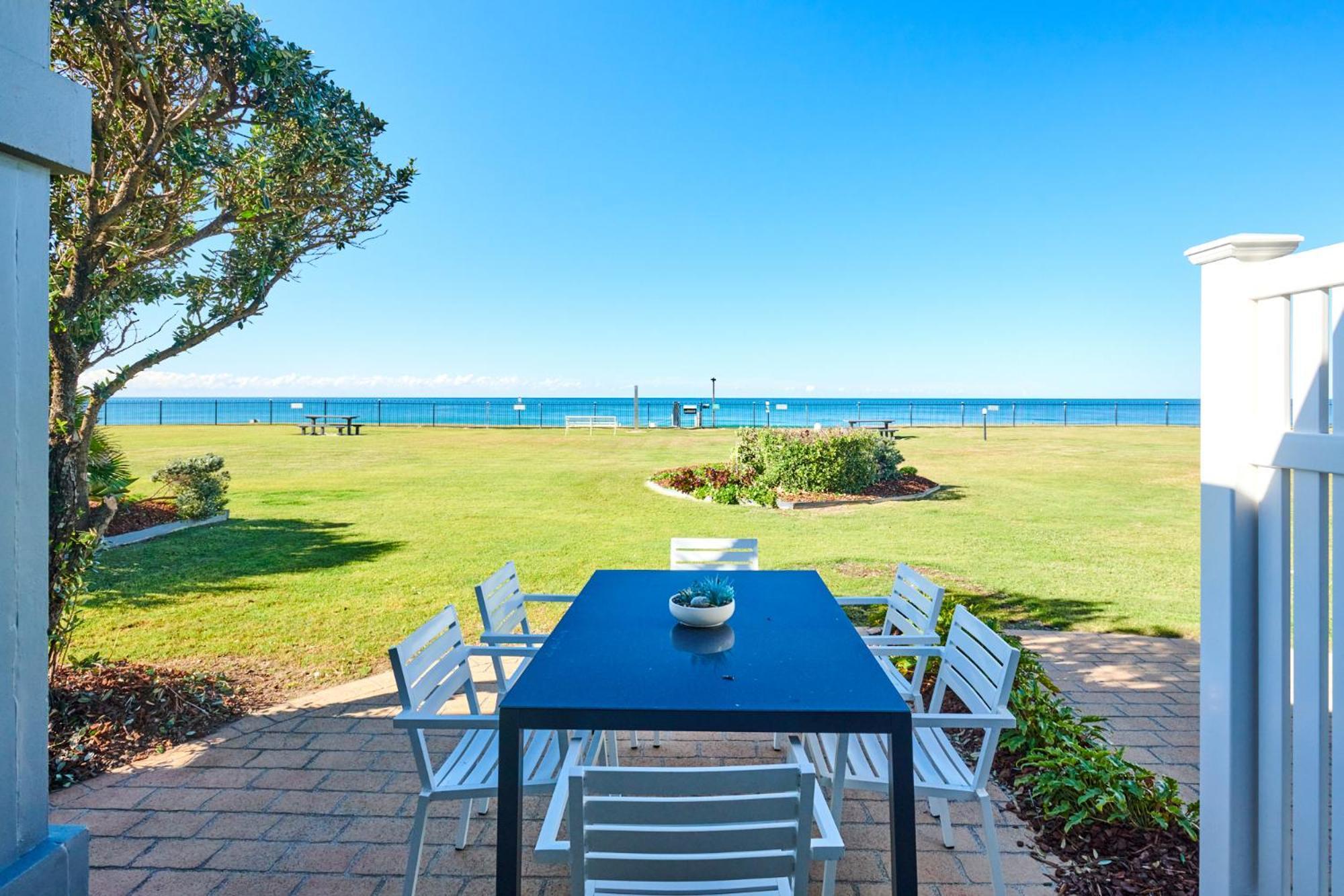 Meridian Beachside Apartments Олд-Бар Екстер'єр фото